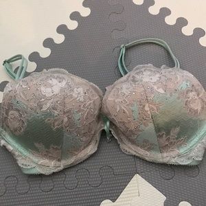 Victoria secret bra